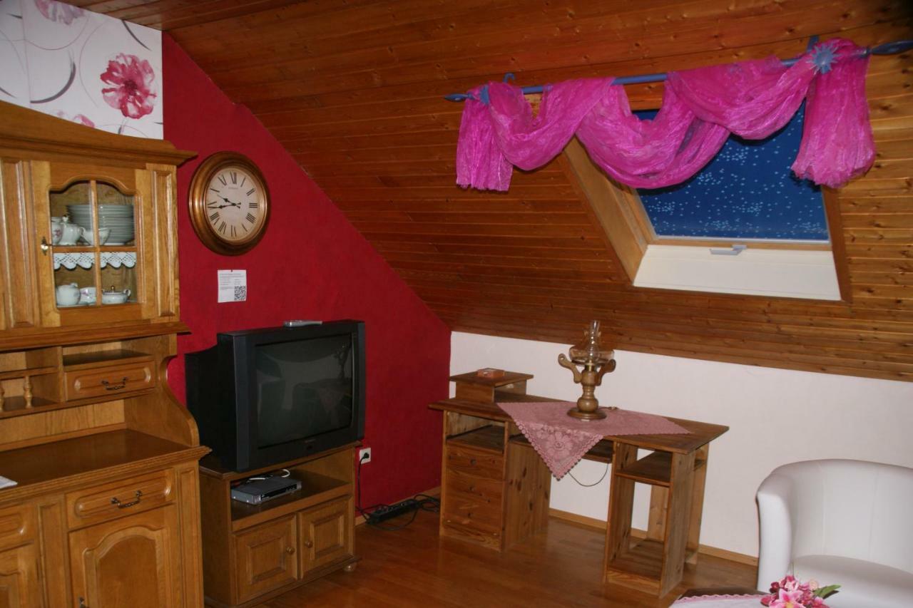 Ferienwohnung Hotz Konken Esterno foto