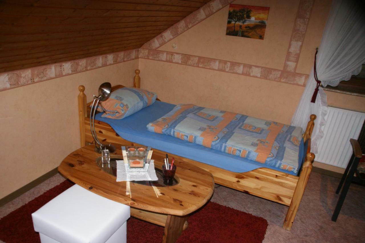 Ferienwohnung Hotz Konken Esterno foto